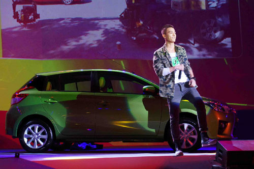 欧豪引领快男超女