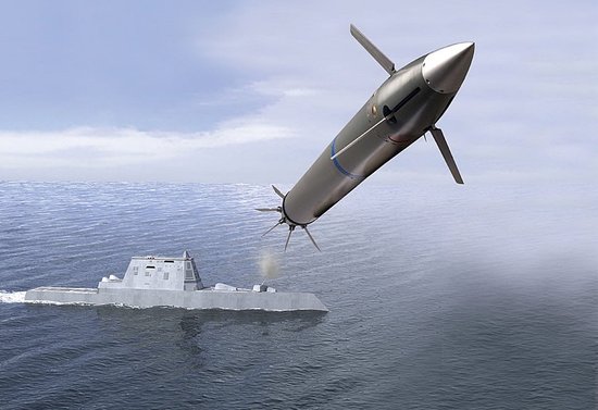 美国海军成功测试远程对陆攻击炮弹