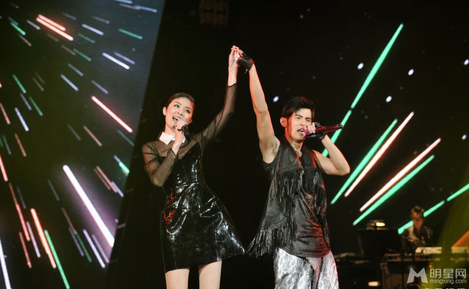 �ܽ��׺���ݳ��� �»�����������